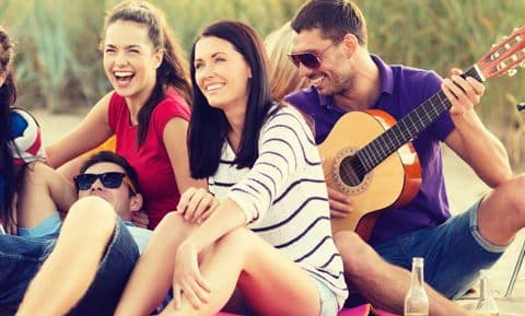 Avoir des amis rend-il heureux ?