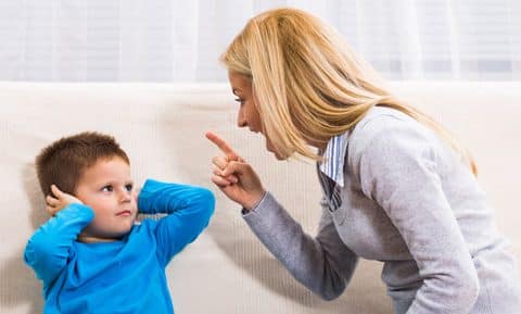 J’ai fait un bébé toute seule, en fait, tout se passe assez bien mais il désobéit de plus en plus souvent