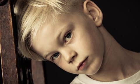 Mon enfant est timide : est-ce un défaut ? 