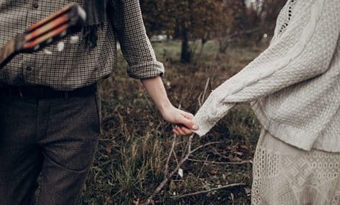 La musique rend-elle les hommes plus attirants ?