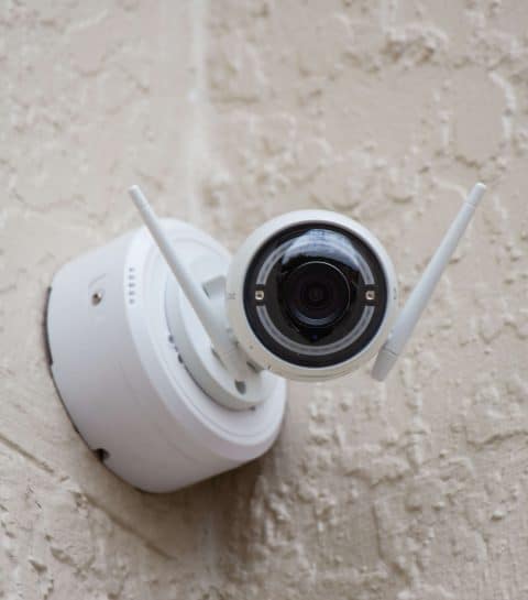 Comment installer une caméra de surveillance ?