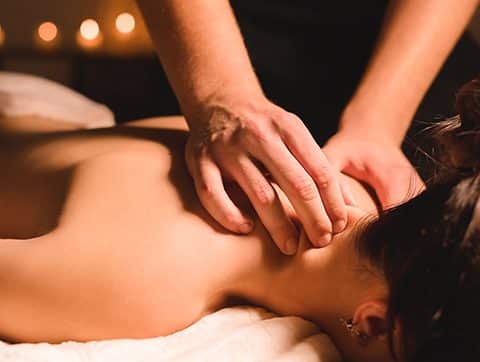 Massage en conscience : le bien-être du corps et de l’esprit.