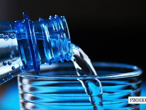 EAU MINERALE, EAU DE SOURCE : Quelles sont les meilleures eaux pour la santé ?