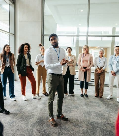 Les 9 types de communication non verbale et leur impact : définition, caractéristiques et exemples