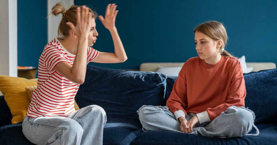 Ontdek of je deze 12 eigenschappen hebt door een negatieve opvoeding!
