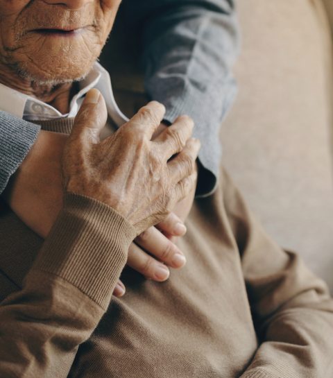 Ontdek de verrassende leeftijd waarop je officieel senior wordt