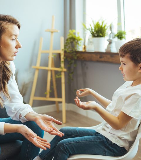 Ontdek de verrassende voordelen van enig kind zijn die niemand noemt